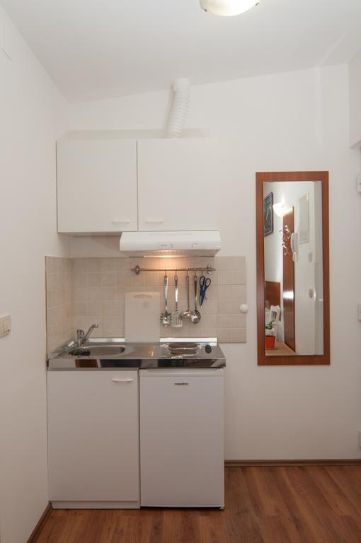 Apartments And Rooms Liburnija Opatija Extérieur photo