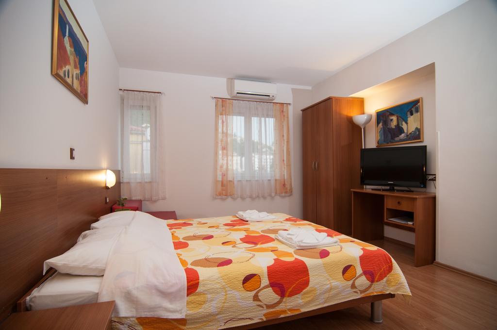 Apartments And Rooms Liburnija Opatija Extérieur photo