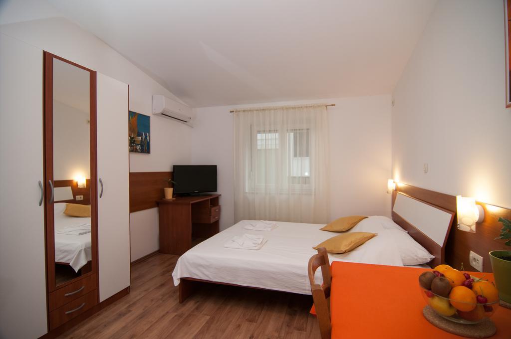 Apartments And Rooms Liburnija Opatija Extérieur photo