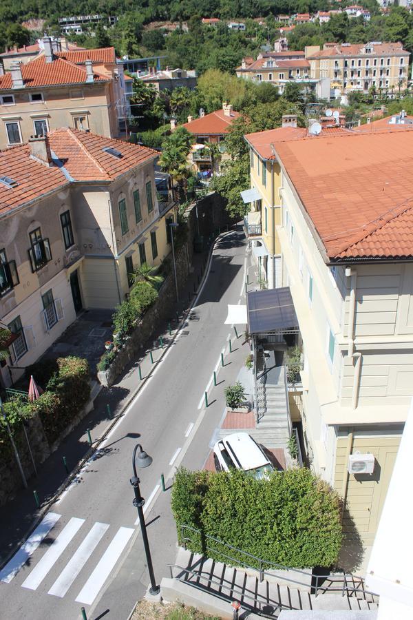 Apartments And Rooms Liburnija Opatija Extérieur photo